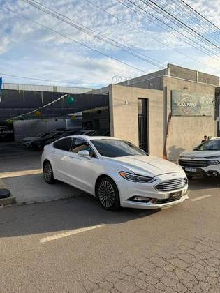 FORD FUSION 2.0 TITANIUM AWD 16V GASOLINA 4P AUTOMÁTICO FORD FUSION 2.0 TITANIUM AWD 16V GASOLINA 4P AUTOMÁTICO